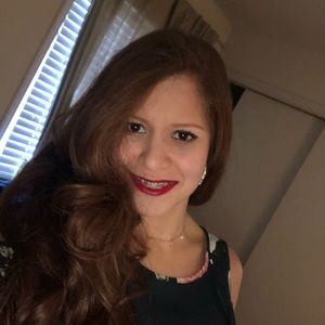 Meet your Posher, Vanessa